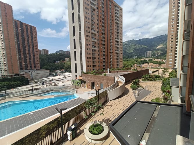 Apartamento de 3 alcobas en arriendo en Bucaros, Bello, 65 m² · foto 16 de 16