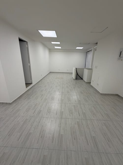 Local en arriendo en Manila, Medellín, 50 m² · foto 8 de 9