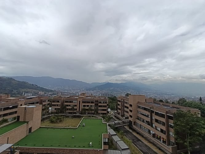 Apartaestudio en arriendo en Loma Del Escobero, Envigado, 60 m² · foto 15 de 15