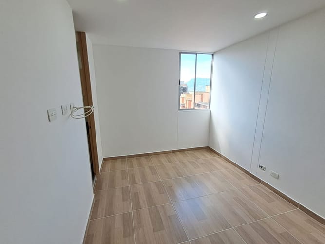 Apartamento de 3 alcobas en arriendo en Los Balsos, Medellín, 102 m² · foto 14 de 24