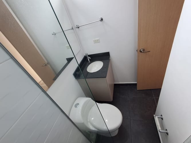 Apartamento de 3 alcobas en arriendo en Los Balsos, Medellín, 102 m² · foto 15 de 24