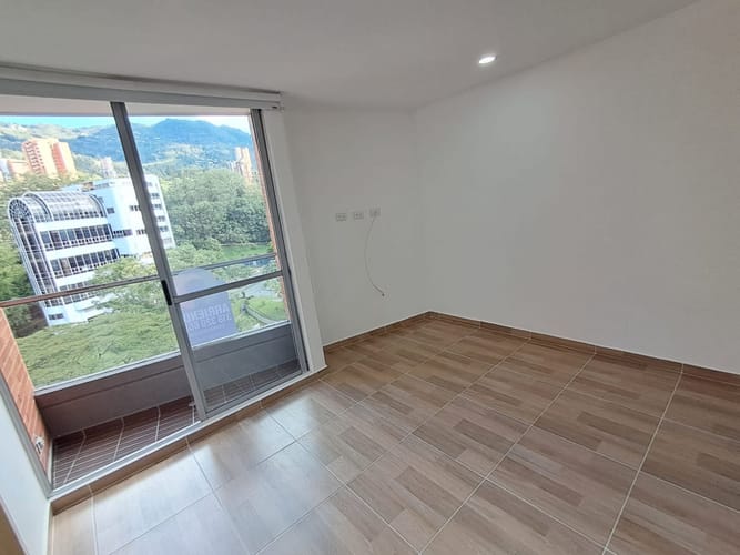 Apartamento de 3 alcobas en arriendo en Los Balsos, Medellín, 102 m² · foto 17 de 24