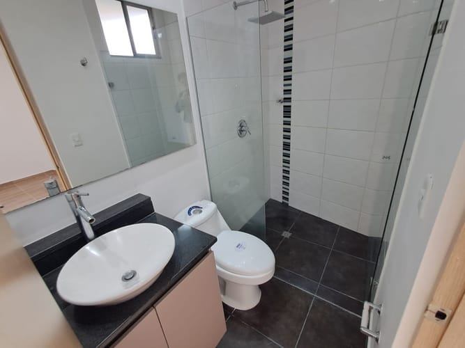 Apartamento de 3 alcobas en arriendo en Los Balsos, Medellín, 102 m² · foto 20 de 24