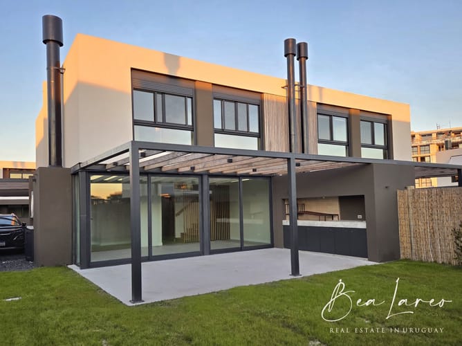 ⁠Casa a estrenar en alquiler en Marinas de Carrasco · Foto 2