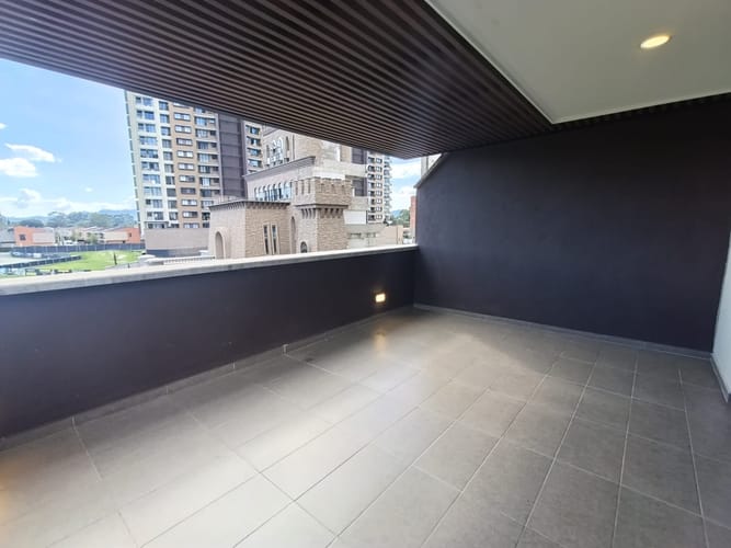Apartamento de 3 alcobas en arriendo en Rionegro, 90 m² · foto 4 de 14