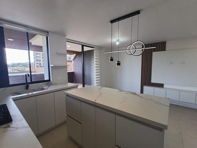Apartamento de 3 alcobas en arriendo en Rionegro, 90 m² · foto 6 de 14