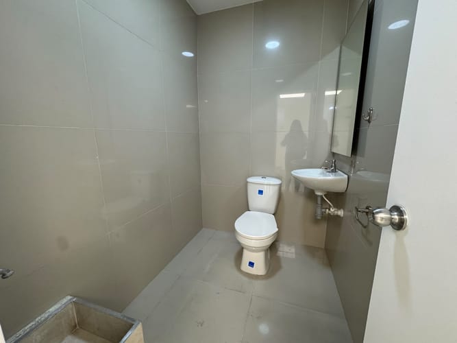 Oficina en arriendo en El Poblado, Medellín, 47 m² · foto 10 de 13