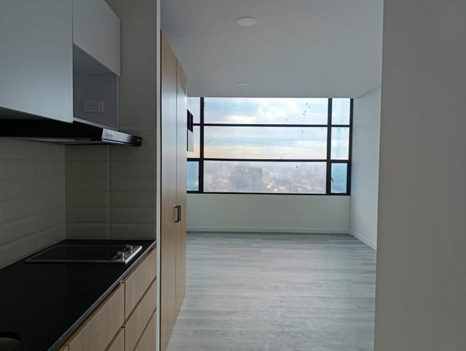 Apartaestudio en arriendo en Parque Central Bavaria, Bogotá, 27 m² · foto 8 de 14