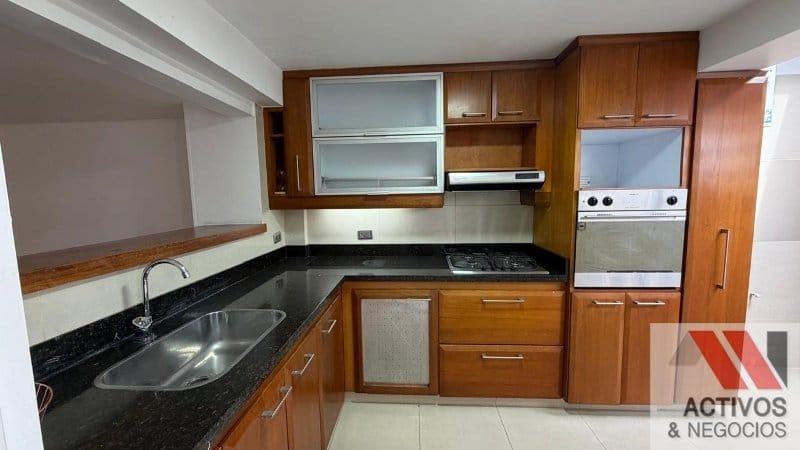Casa de 2 alcobas en arriendo en Alejandría, Medellín, 116 m² · foto 3 de 22
