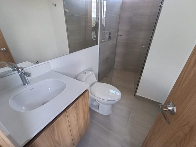 Apartamento de 3 alcobas en arriendo en Rionegro, 95 m² · foto 8 de 15