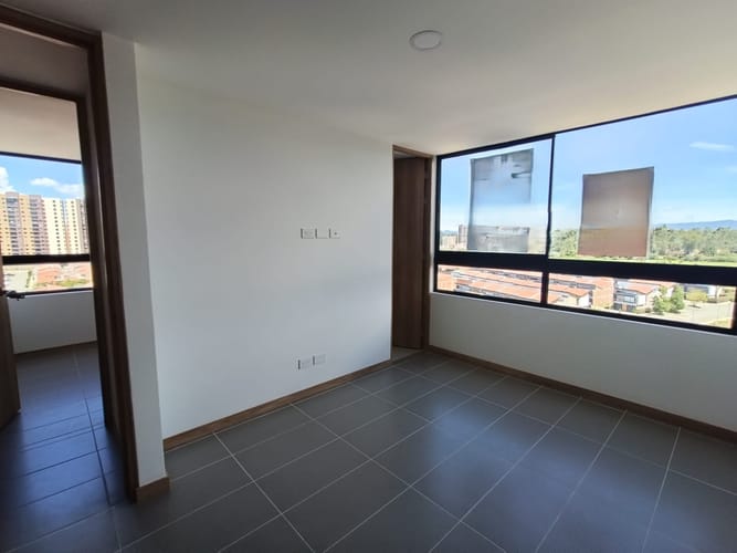 Apartamento de 3 alcobas en arriendo en Rionegro, 95 m² · foto 9 de 15
