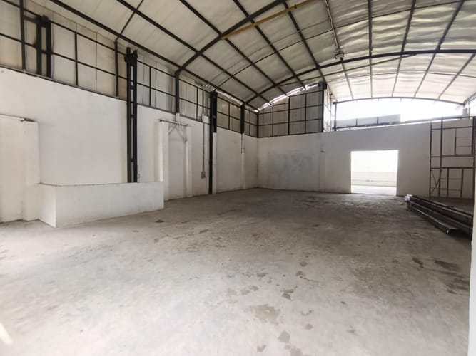 Bodega en arriendo en Actividad Multiple, Copacabana, 176 m² · foto 2 de 13