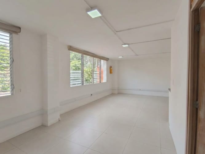 Oficina en arriendo en Laureles, Medellín, 60 m² · foto 5 de 10
