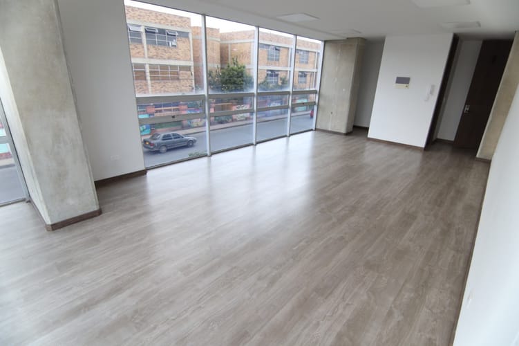 Oficina en arriendo en Laura Vicuña, Chía, 42 m² · foto 9 de 12