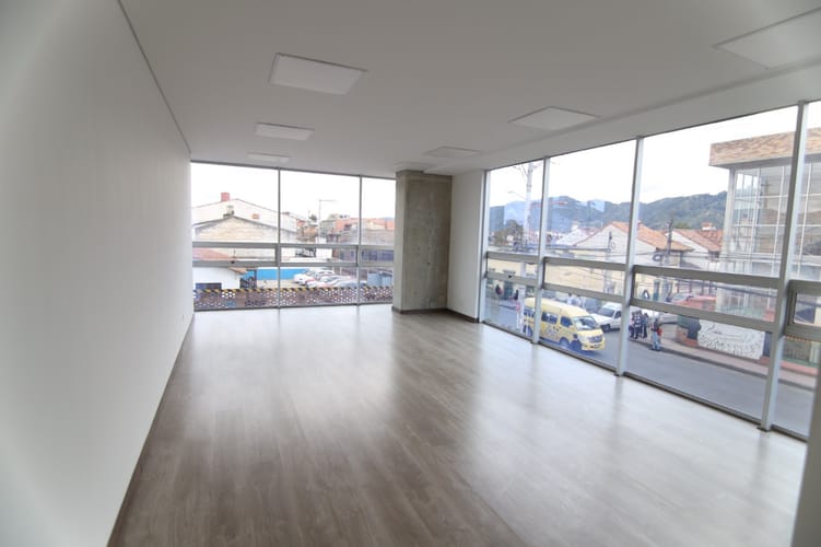 Oficina en arriendo en Laura Vicuña, Chía, 42 m² · foto 12 de 12