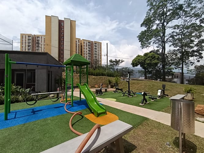 Apartamento de 3 alcobas en arriendo en Señorial, Envigado, 70 m² · foto 2 de 20