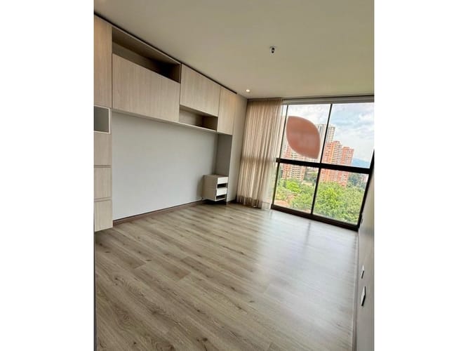 Apartamento de 2 alcobas en arriendo en Cola Del Zorro, Medellín, 90 m² · foto 5 de 10