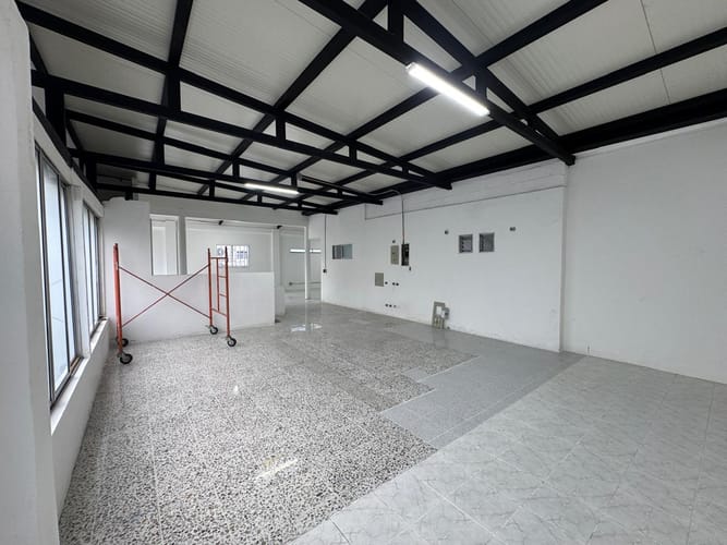 Local en arriendo en El Poblado, Medellín, 500 m² · foto 20 de 20