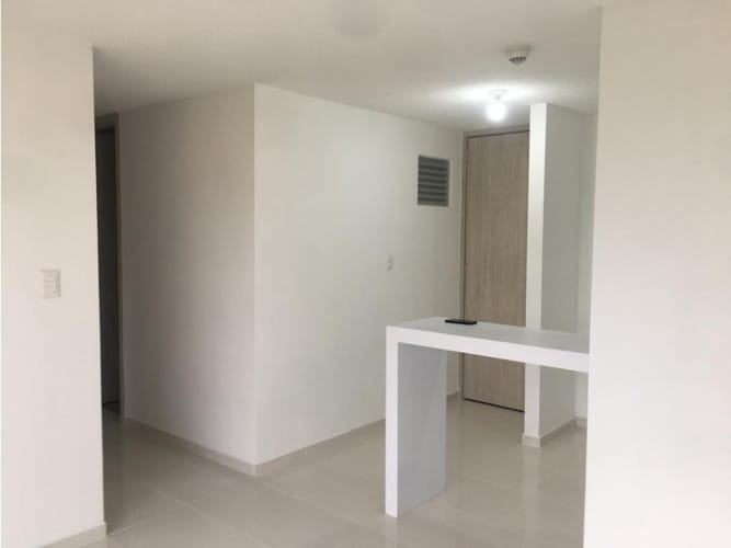 Apartamento de 3 alcobas en arriendo en Evaristo Garcia, Pereira, 55 m² · foto 4 de 24