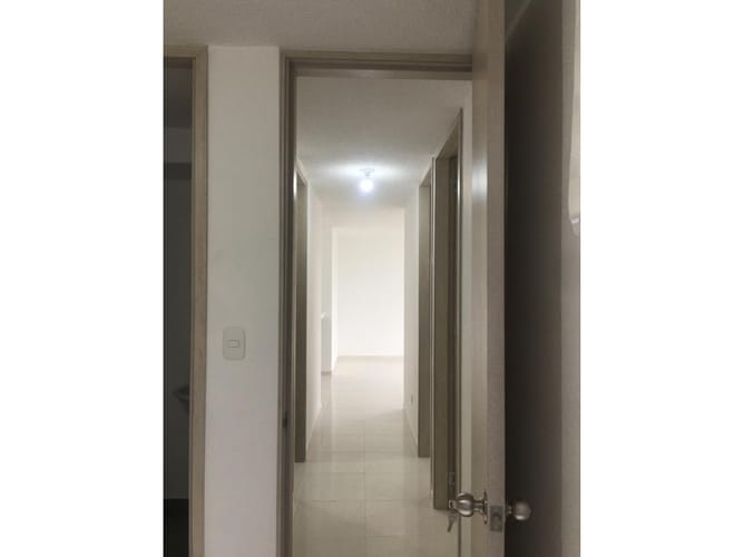 Apartamento de 3 alcobas en arriendo en Evaristo Garcia, Pereira, 55 m² · foto 22 de 24