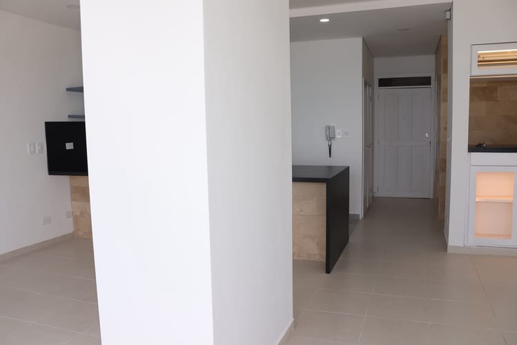Apartamento de 3 alcobas en arriendo en Bocagrande, Cartagena, 101 m² · foto 22 de 24