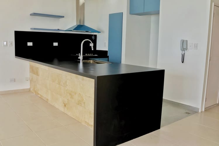 Apartamento de 3 alcobas en arriendo en Bocagrande, Cartagena, 101 m² · foto 11 de 24