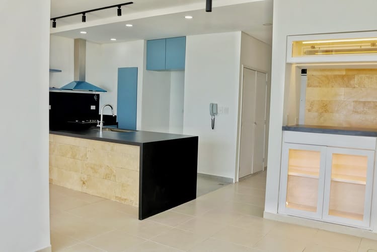 Apartamento de 3 alcobas en arriendo en Bocagrande, Cartagena, 101 m² · foto 12 de 24