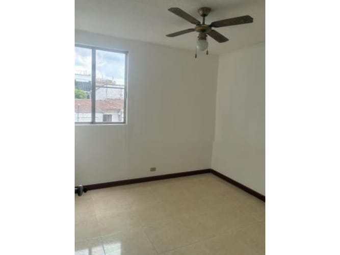 Apartamento de 3 alcobas en venta en El Gran Limonar Cataya, Cali, 71 m² · foto 4 de 6