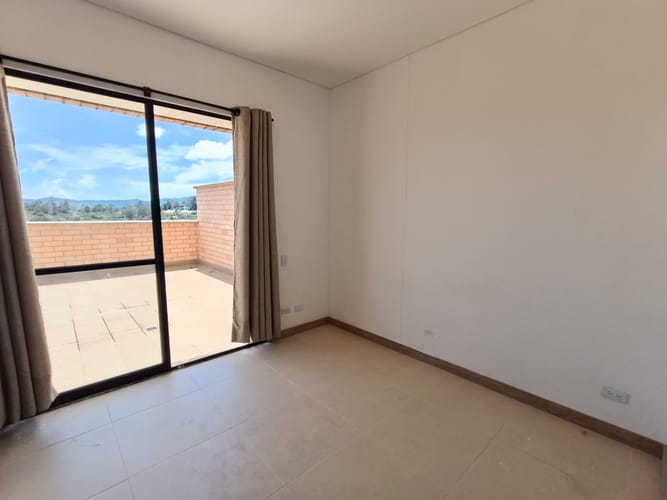 Apartamento de 3 alcobas en arriendo en Rionegro, 90 m² · foto 10 de 14
