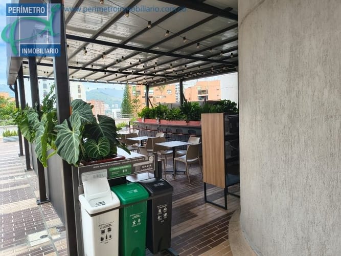 Oficina en arriendo en Milla De Oro, Medellín, 37 m² · foto 11 de 12