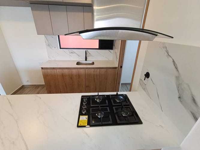 Apartamento de 3 alcobas en arriendo en Laureles, Medellín, 82 m² · foto 5 de 20