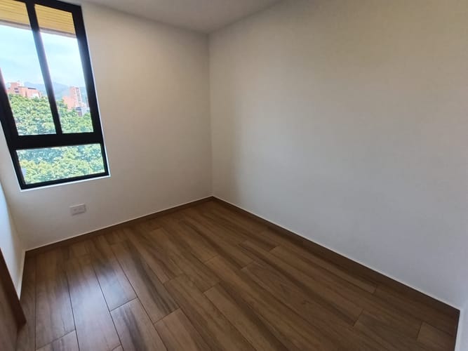 Apartamento de 3 alcobas en arriendo en Laureles, Medellín, 82 m² · foto 15 de 20