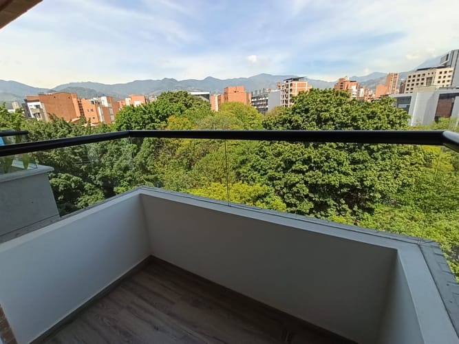 Apartamento de 3 alcobas en arriendo en Laureles, Medellín, 82 m² · foto 18 de 20