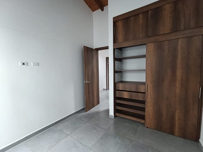 Casa de 3 alcobas en arriendo en Rionegro, 130 m² · foto 13 de 20
