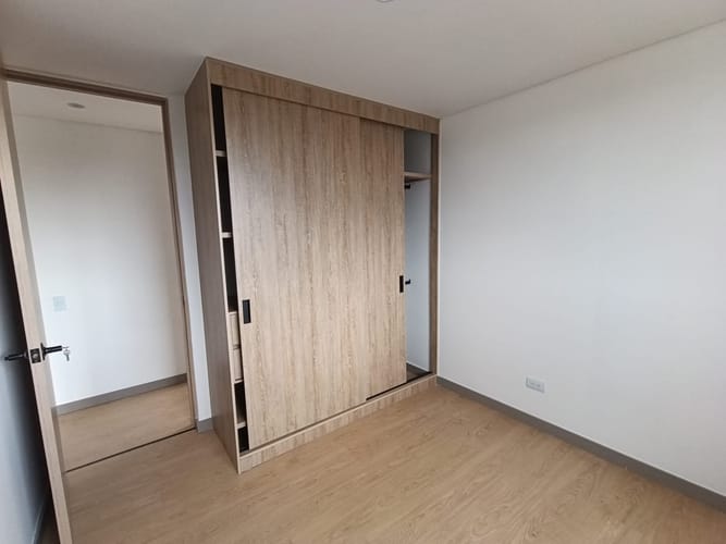 Apartamento de 2 alcobas en arriendo en Rionegro, 75 m² · foto 8 de 11