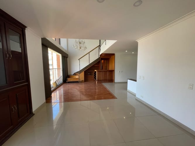 Apartamento de 3 alcobas en arriendo en El Poblado, Medellín, 138 m² · foto 7 de 20