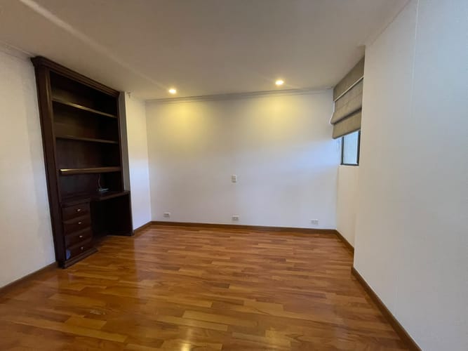 Apartamento de 3 alcobas en arriendo en El Poblado, Medellín, 138 m² · foto 17 de 20