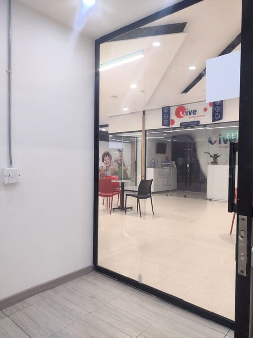 Local en arriendo en Antiguo Country, La Calera · foto 9 de 12