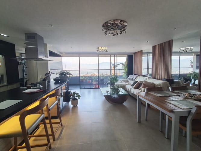 Apartamento de 3 alcobas en arriendo en San Diego, Medellín, 112 m² · foto 14 de 20
