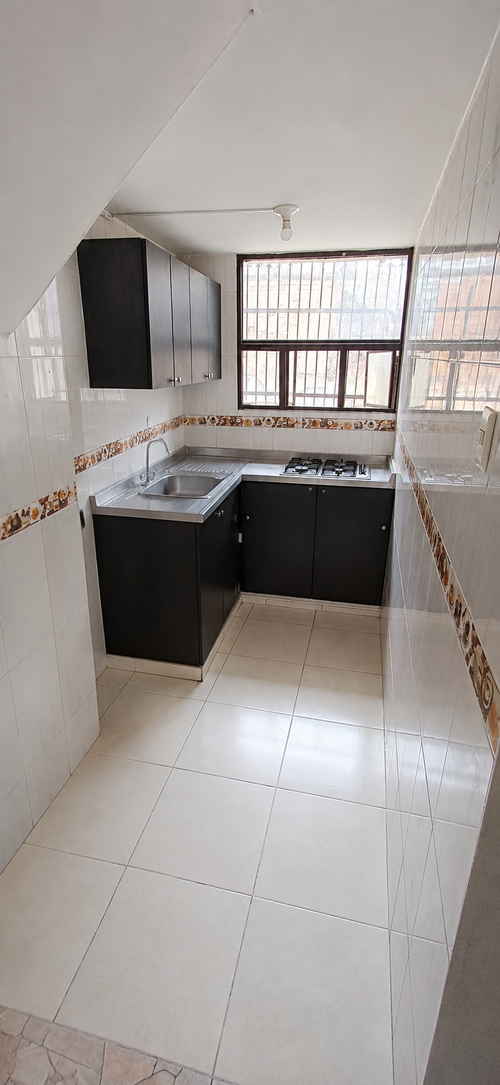 Casa de 13 alcobas en venta en Centro, Ibagué, 170 m² · foto 7 de 19