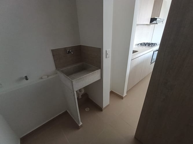 Apartamento de 2 alcobas en arriendo en Rionegro, 58 m² · foto 5 de 12
