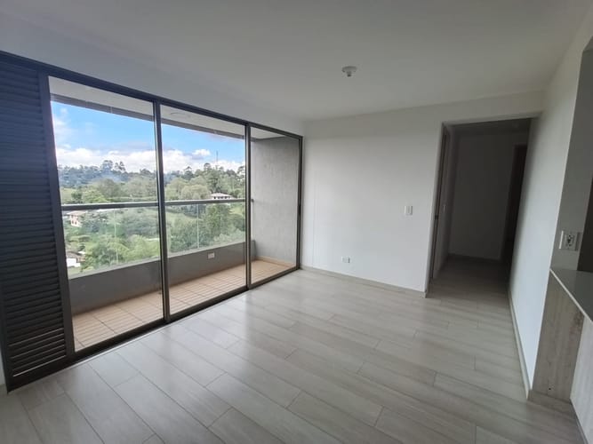 Apartamento de 2 alcobas en arriendo en Rionegro, 58 m² · foto 6 de 12