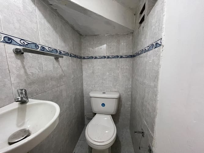 Oficina en arriendo en Belén, Medellín, 60 m² · foto 3 de 9