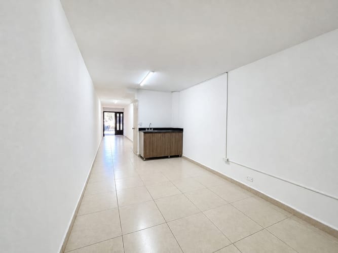 Oficina en arriendo en Belén, Medellín, 60 m² · foto 4 de 9