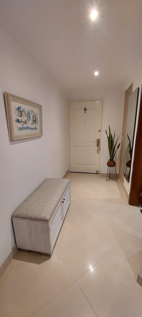 Apartamento de 3 alcobas en venta en La Carolina, Bogotá, 173 m² · foto 3 de 24