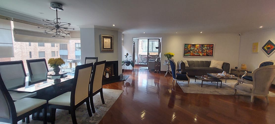 Apartamento de 3 alcobas en venta en La Carolina, Bogotá, 173 m² · foto 8 de 24
