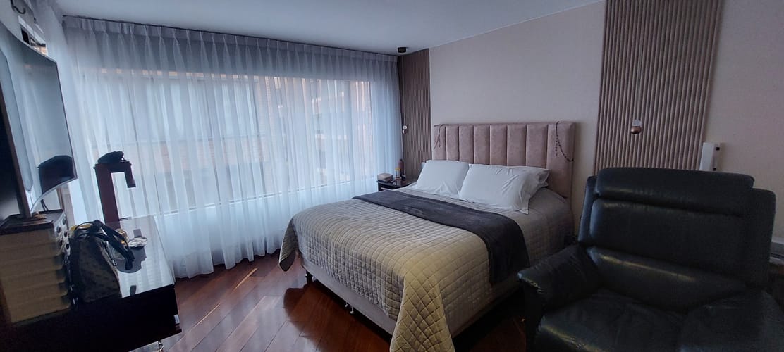 Apartamento de 3 alcobas en venta en La Carolina, Bogotá, 173 m² · foto 19 de 24