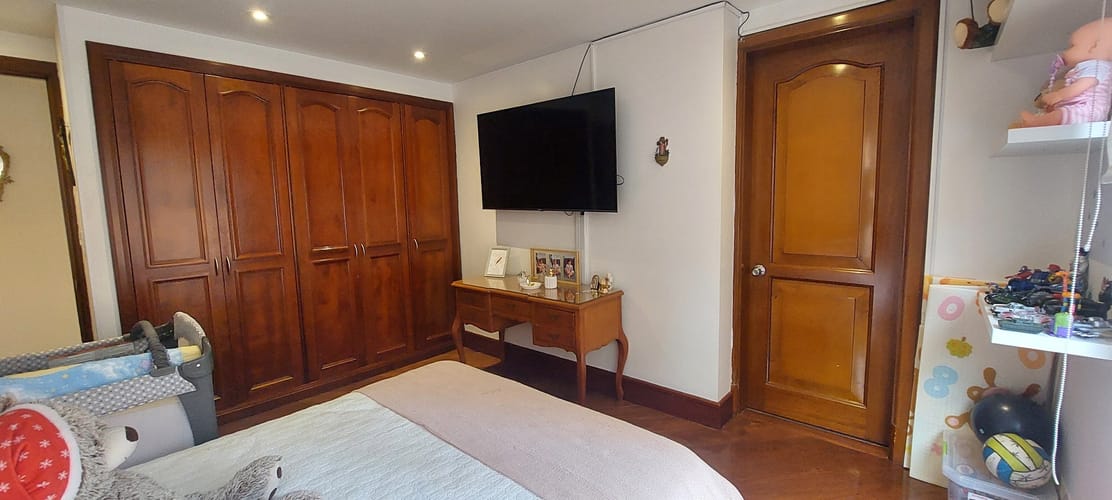 Apartamento de 3 alcobas en venta en La Carolina, Bogotá, 173 m² · foto 16 de 24