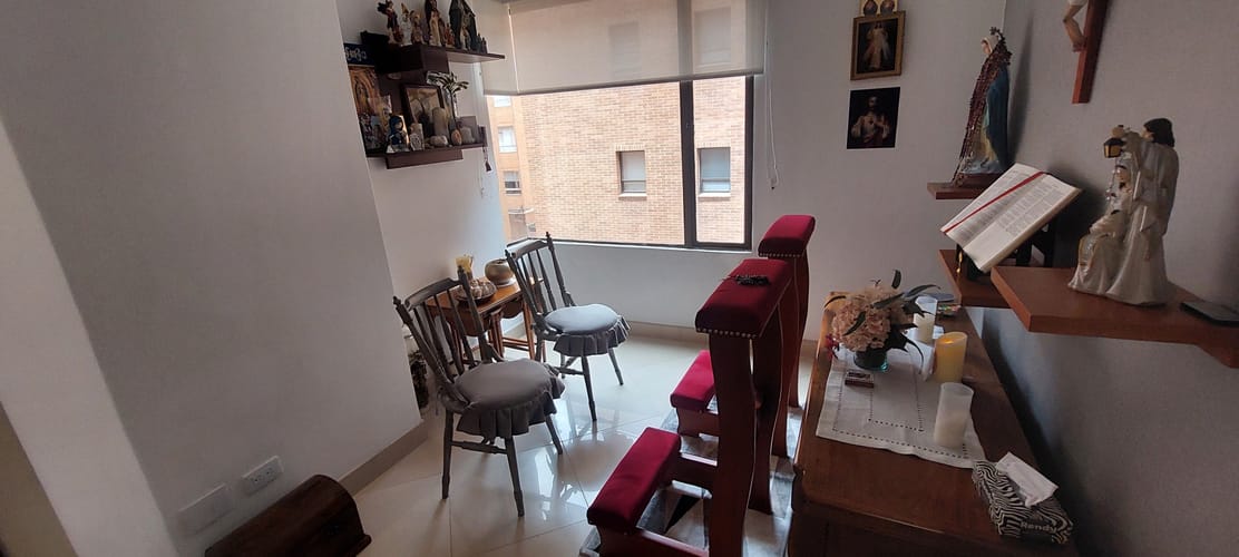 Apartamento de 3 alcobas en venta en La Carolina, Bogotá, 173 m² · foto 11 de 24