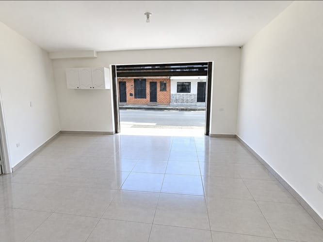 Local en arriendo en Suramérica, Itagüí, 33 m² · foto 2 de 7